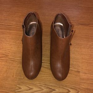 Madden Girl heeled booties